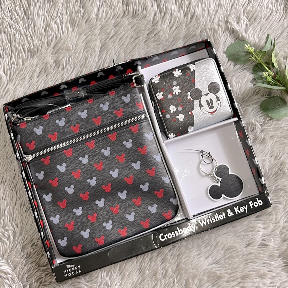 NWT Disney Mickey Mouse black Crossybody, wristlet and key fob set
